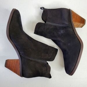 Lucky Brand Jana Suede Boot Size 10M Stacked Heel Black Ankle Bootie